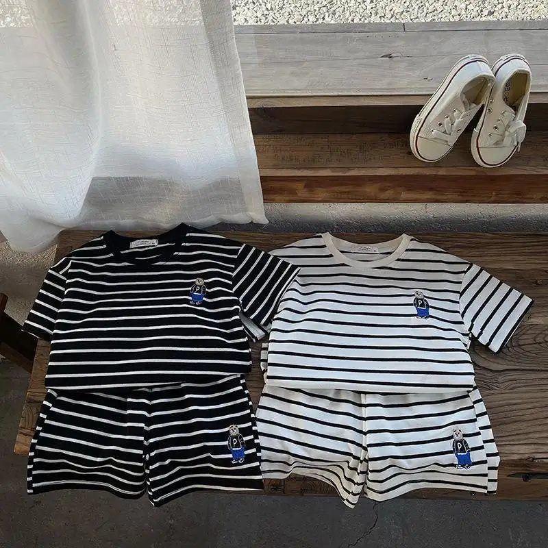 Boys Striped T-Shirt 2-Piece Set with Bear Embroidery — feature 2