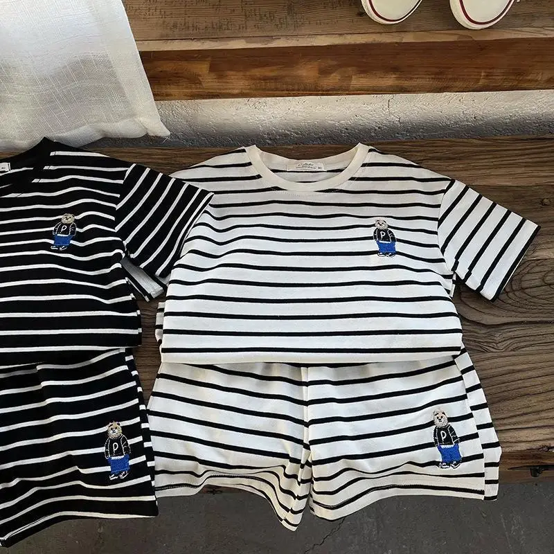 Boys Striped T-Shirt 2-Piece Set with Bear Embroidery — feature 4