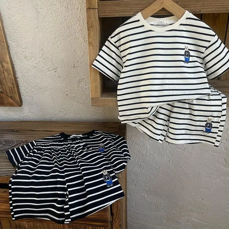 Boys Striped T-Shirt 2-Piece Set with Bear Embroidery — feature 7