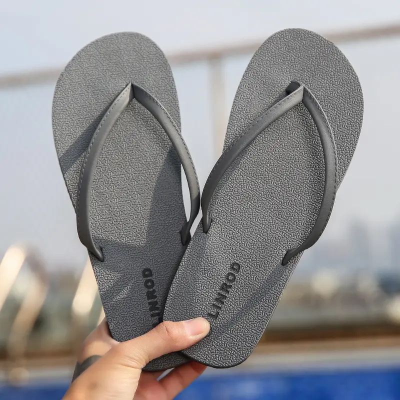 Cross-border flip-flops men's beach slippers men's summer non-slip outer wear flip-flop in stock wholesale Flip-flops