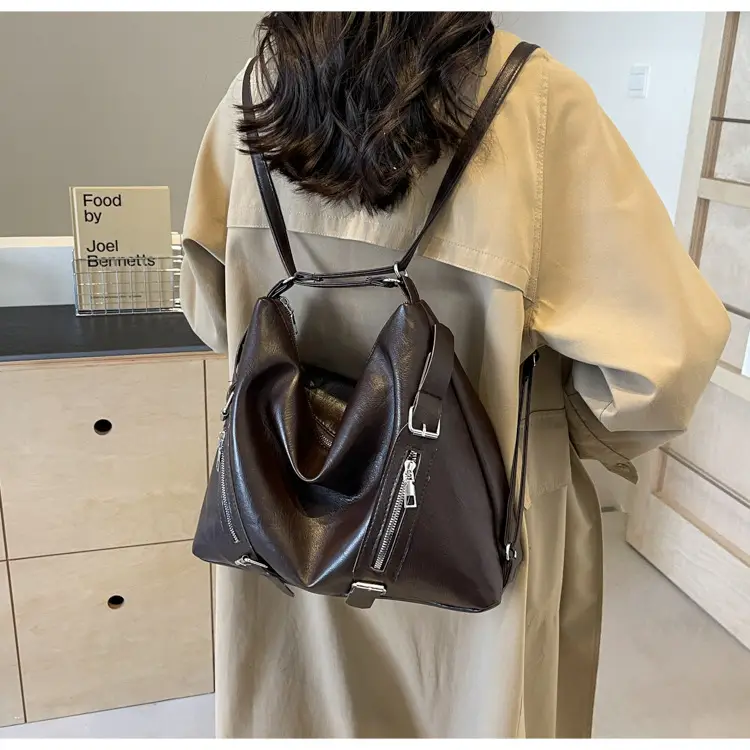 Black Large Capacity Shoulder Bag for Women 2024 — feature 12