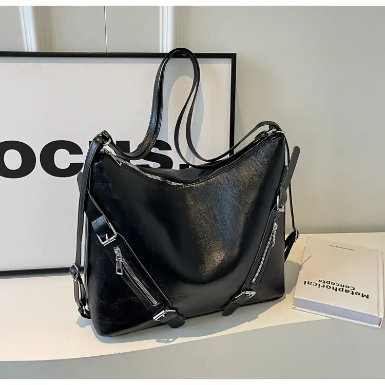 Black Large Capacity Shoulder Bag for Women 2024 — feature 21