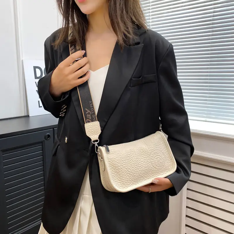 Black Leather Wide Shoulder Bag with Strap — feature 11