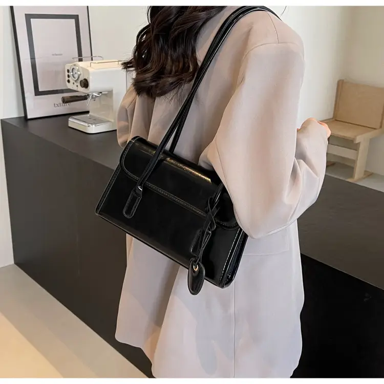 Red Shoulder Bag for Women 2024 New Arrival — feature 15