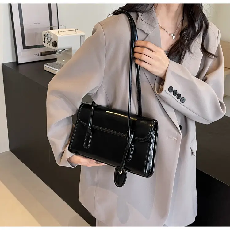 Red Shoulder Bag for Women 2024 New Arrival — feature 16