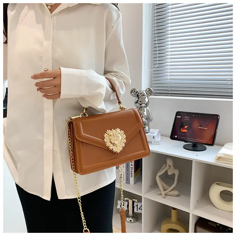Women Crossbody Bag Brown Heart Chain Satchel 2025 — feature 25