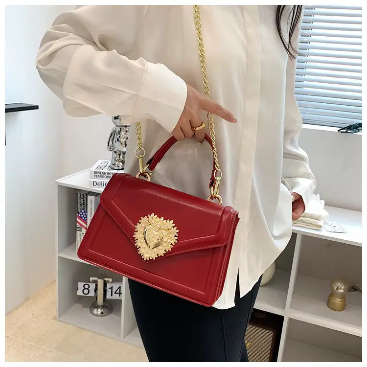 Women Crossbody Bag Brown Heart Chain Satchel 2025 — feature 33