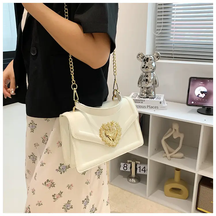Women Crossbody Bag Brown Heart Chain Satchel 2025 — feature 42