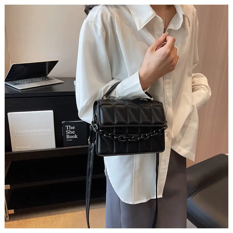 Green Rhombus Shoulder Bag for Women 2024 — feature 15