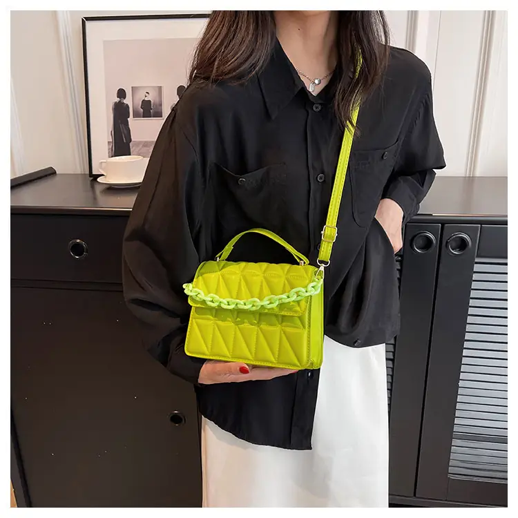 Green Rhombus Shoulder Bag for Women 2024 — feature 9