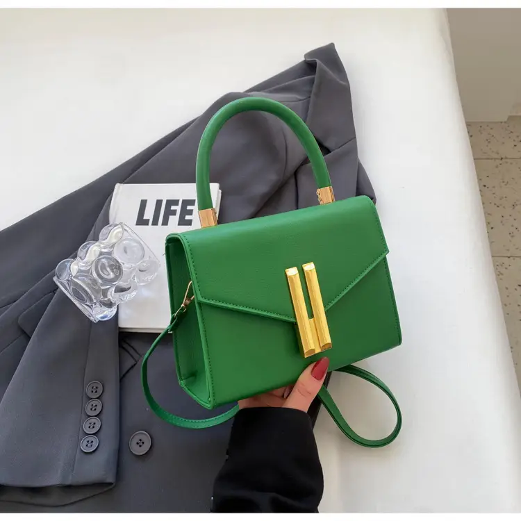 Bags with Niche Designs 2026 New Models, Fashionable Trendy Single-Shoulder Small Square Bags, Casual Stylish Crossbody Bags for Women — feature 20