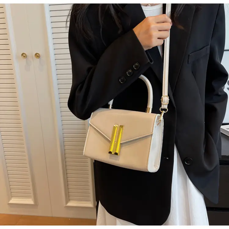Bags with Niche Designs 2026 New Models, Fashionable Trendy Single-Shoulder Small Square Bags, Casual Stylish Crossbody Bags for Women — feature 8