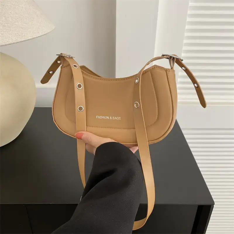 Women's White Retro Square Shoulder Bag 2024 - Image 6