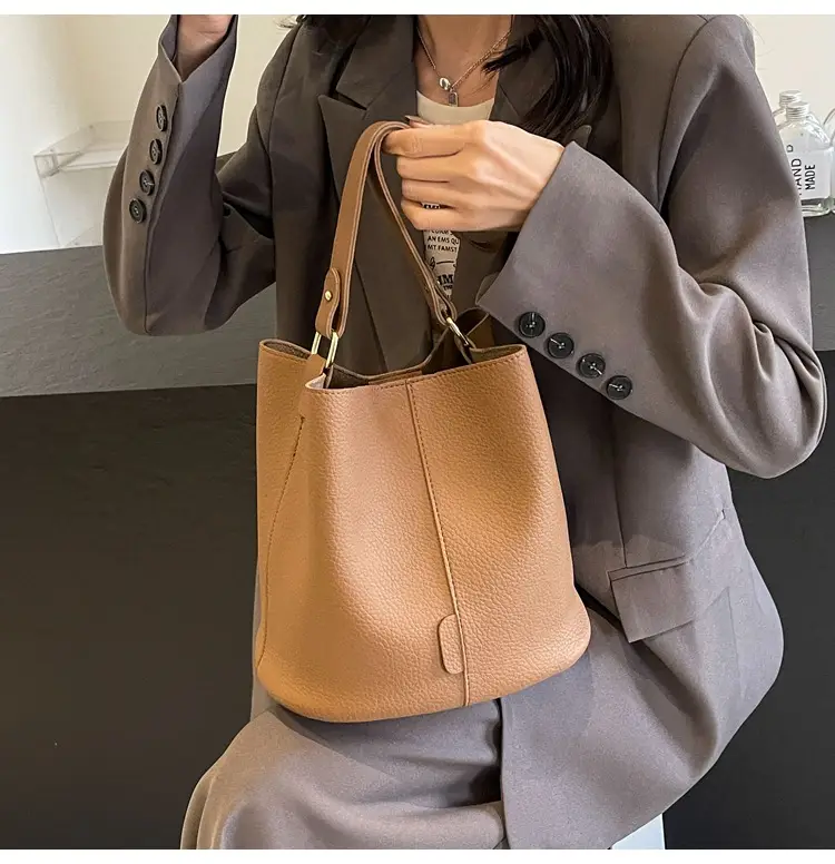 Black Lychee Pattern Bucket Bag for Women 2024 — feature 20