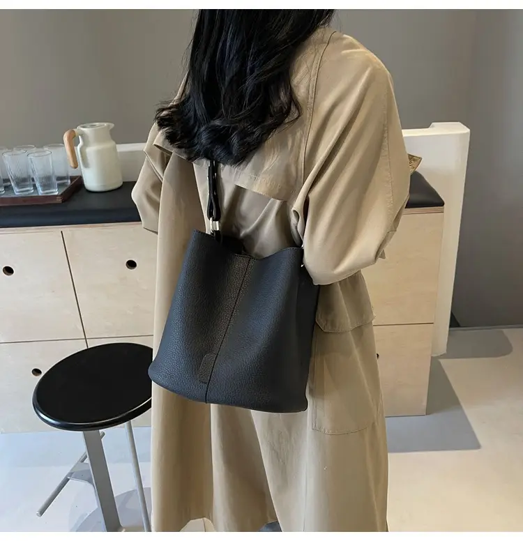 Black Lychee Pattern Bucket Bag for Women 2024 — feature 34