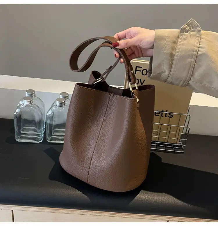 Black Lychee Pattern Bucket Bag for Women 2024 — feature 43