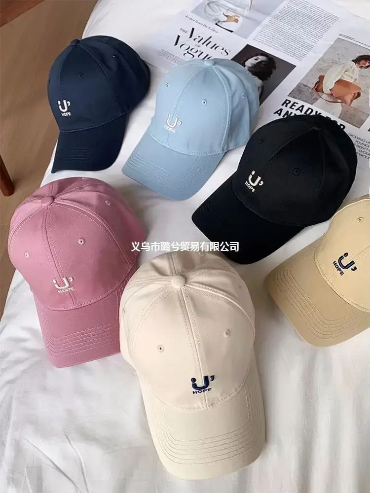 Women Retro Letter Embroidered Cap with Headphone - Image 10