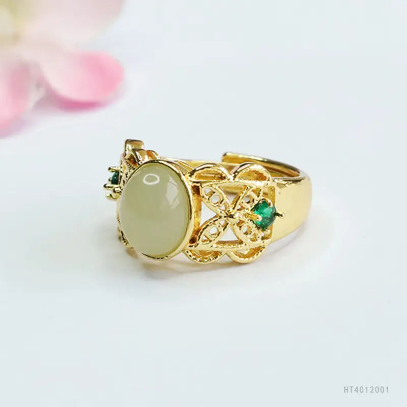 Guan Yu Jade Claw Ring Clear Water Gold Set - Image 4