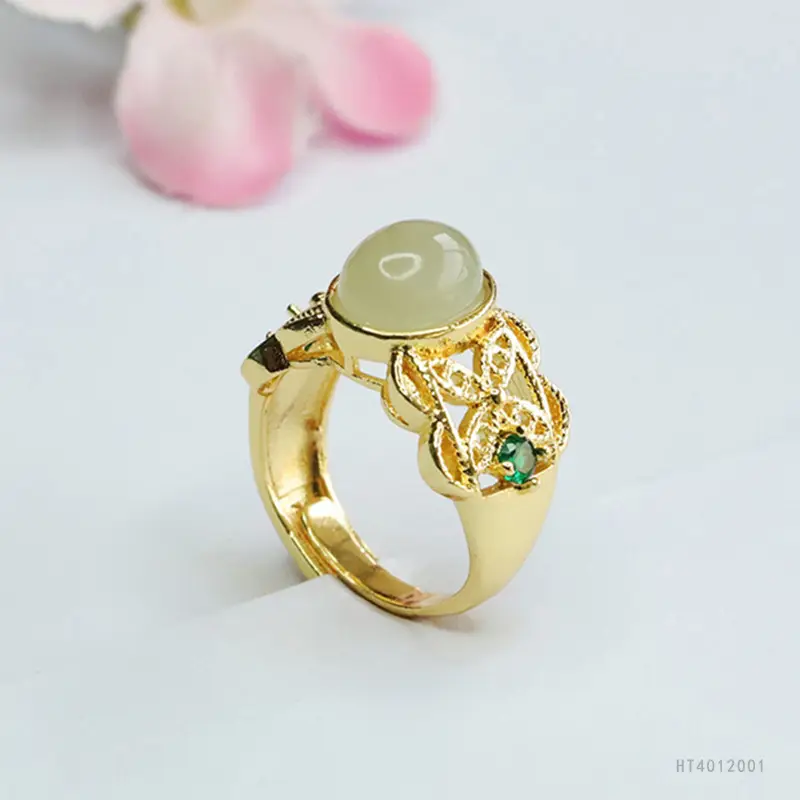 Guan Yu Jade Claw Ring Clear Water Gold Set — feature 7