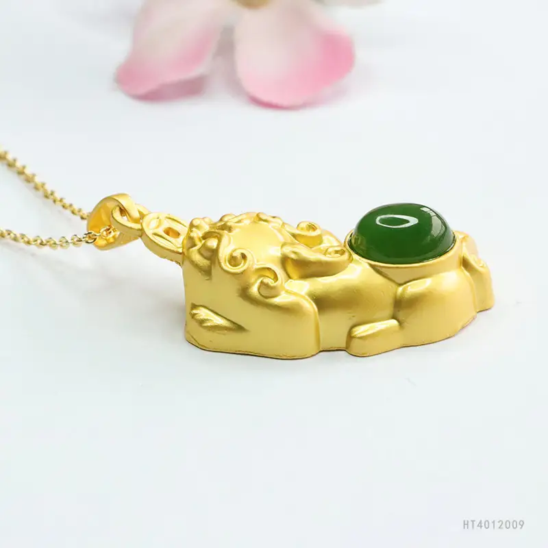 Guan Yu Jadeite Pixiu Necklace Gold 18k - Image 5