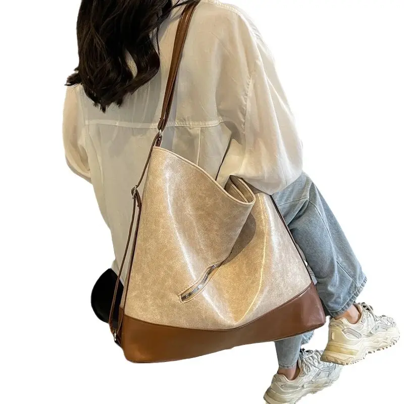 Retro Large Capacity Women's Tote Bag Brown Beige - Image 5
