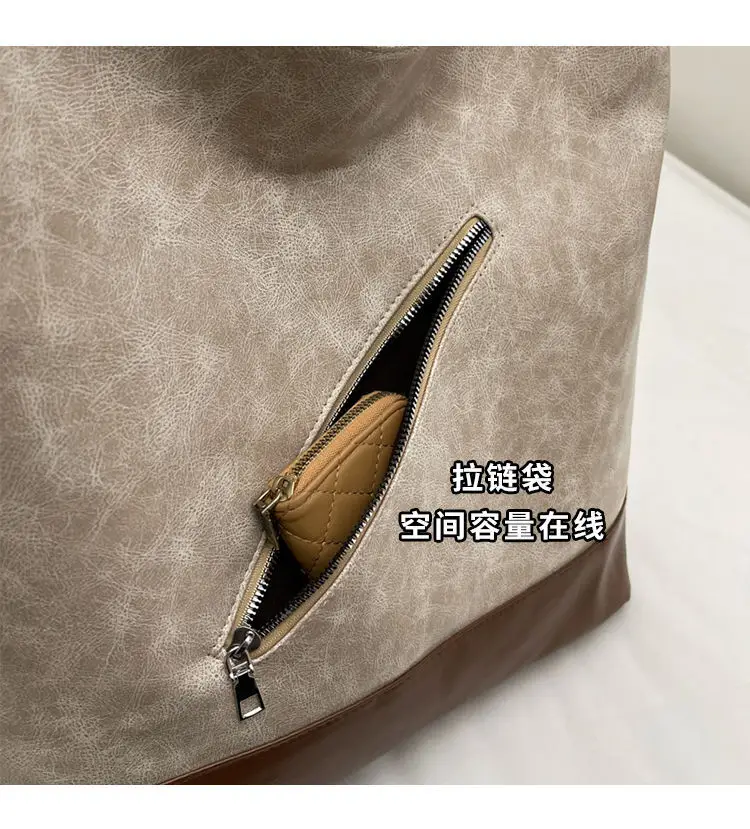 Retro Large Capacity Women's Tote Bag Brown Beige — feature 5