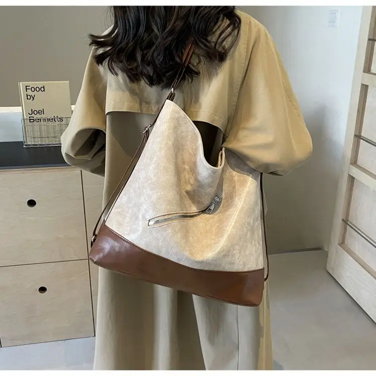 Retro Large Capacity Women's Tote Bag Brown Beige — feature 9