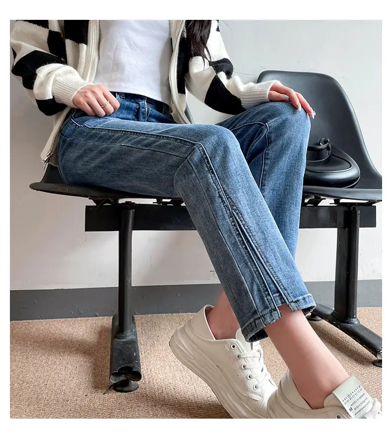 Pear-Shaped Straight-Leg Jeans Dark Blue Cropped High Waist — feature 23