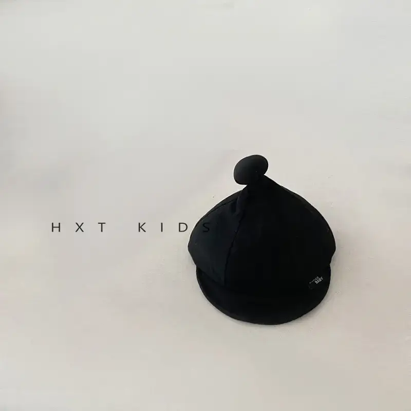 Baby Soft Brim Peaked Cap White Small Ball Western Style Sun Hat Infant Baby Spring Baseball Cap Tide - Image 4