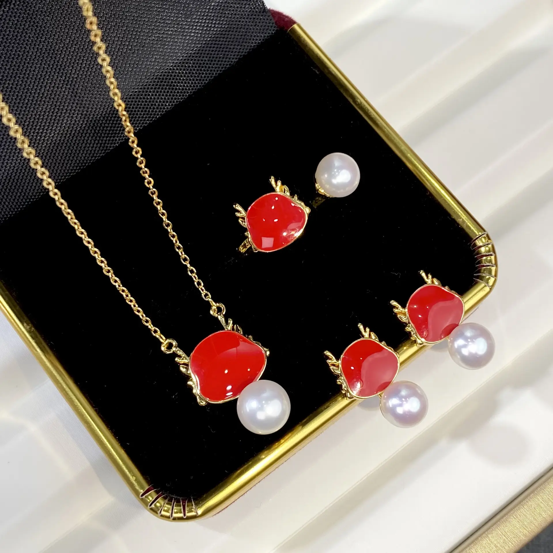 2024 Dragon Year Red Pearl Earrings Set S925 Gold — feature 5