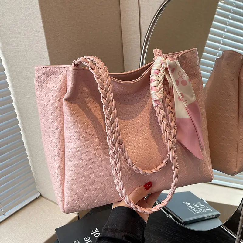 Women's High-End Western Tote Bag Beige 2023 - Image 6