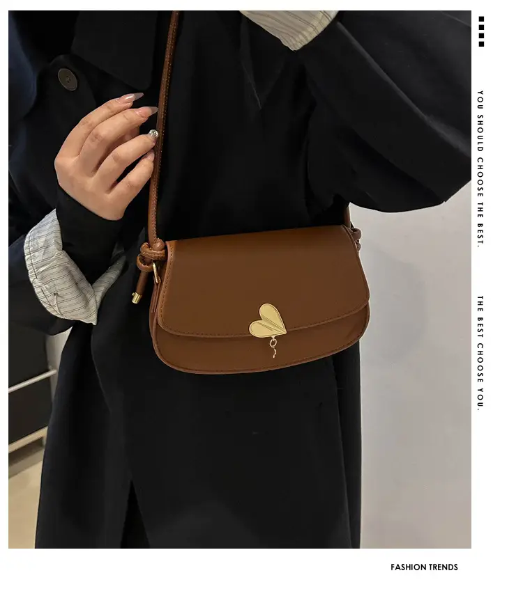 Black Cat Design Shoulder Bag for Women 2024 — feature 1