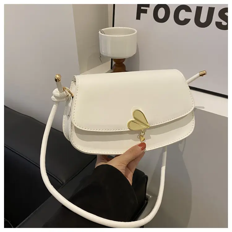 Black Cat Design Shoulder Bag for Women 2024 — feature 16