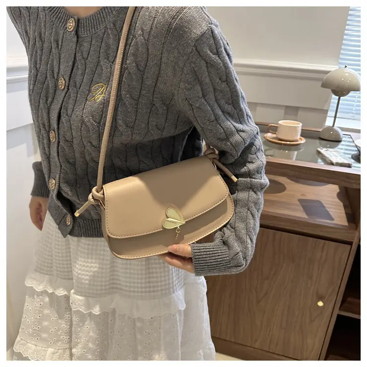 Black Cat Design Shoulder Bag for Women 2024 — feature 20