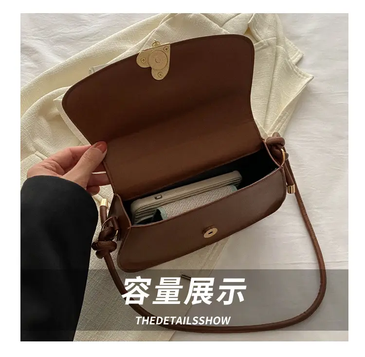 Black Cat Design Shoulder Bag for Women 2024 — feature 6