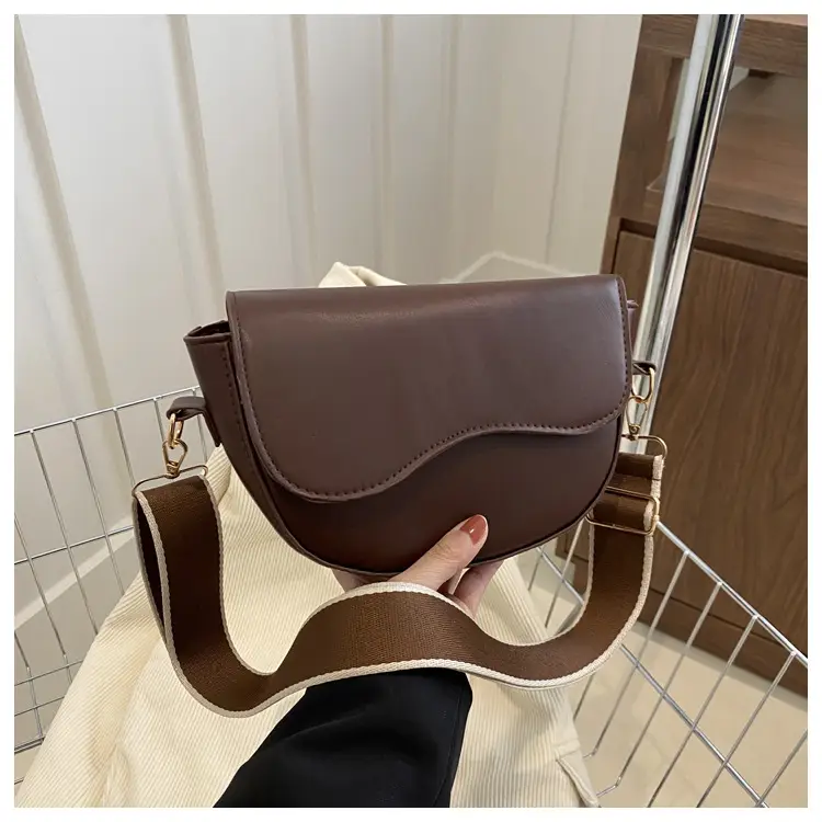 Women's Western Style Small Shoulder Crossbody Bag White - Image 3