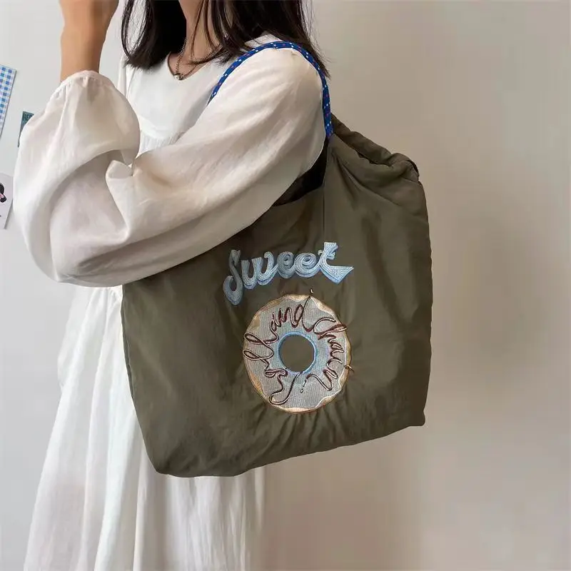 Tiger Print Nylon Shopping Bag Large Capacity — feature 9