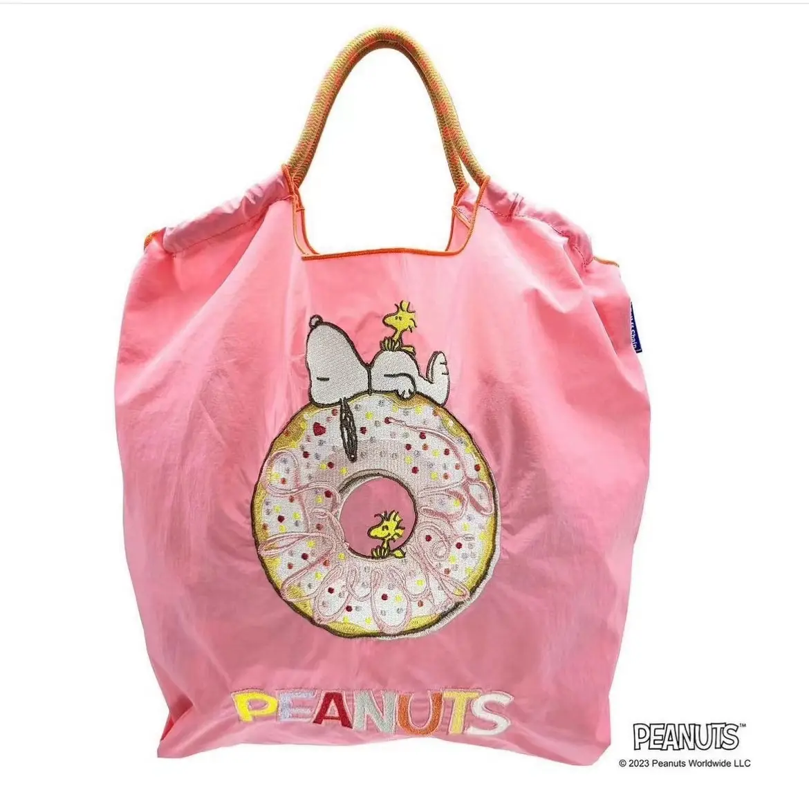 Pink [Snoopy donut]]