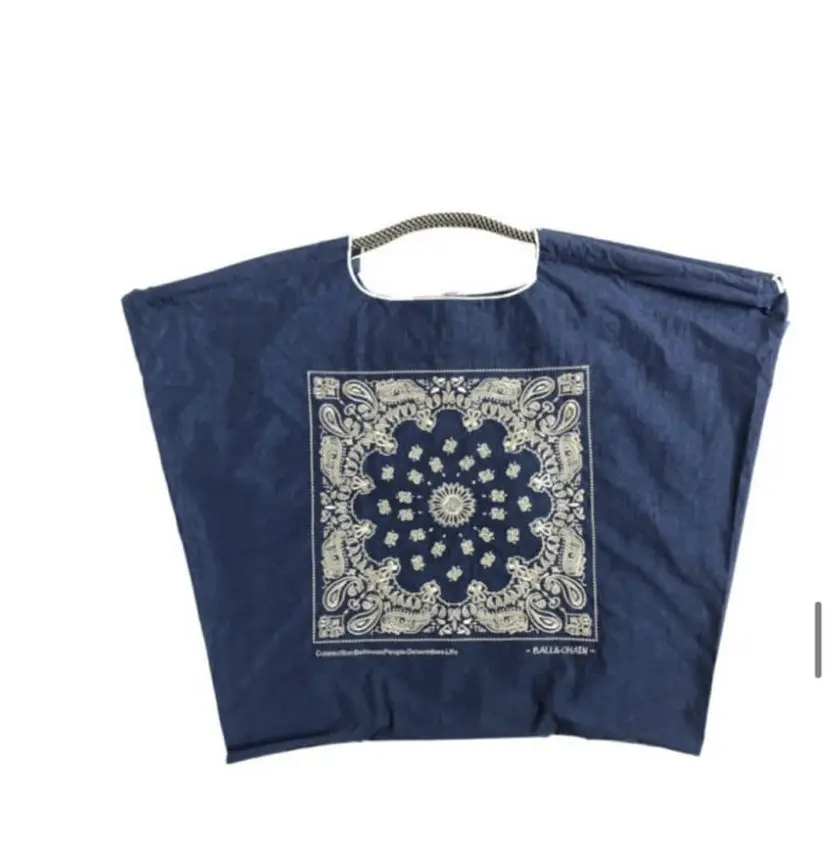navy blue cashew flower]