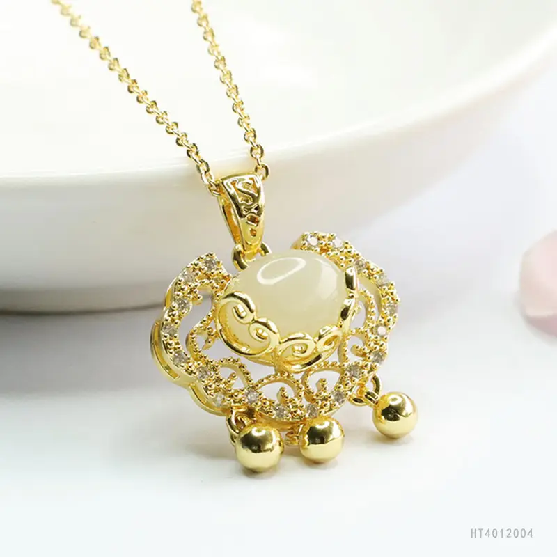 Guan Yu Hetian Jade Necklace for Women Clear Water Jade - Image 4