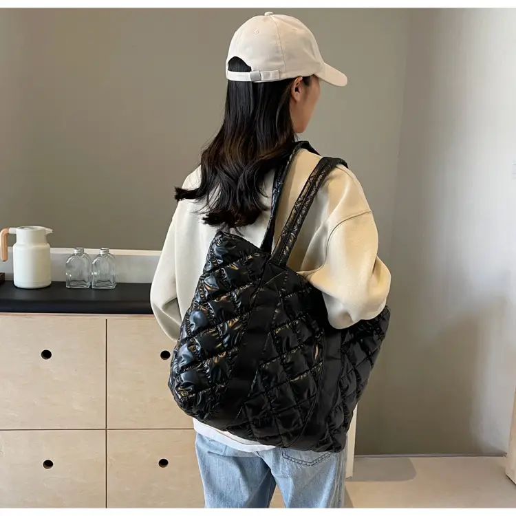 White Quilted Rhombus Shoulder Bag for Women — feature 18