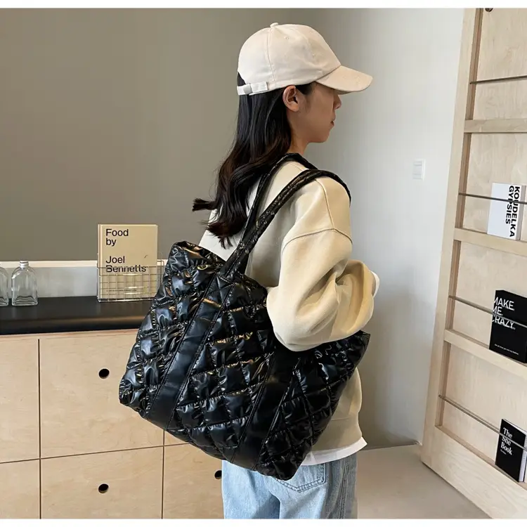 White Quilted Rhombus Shoulder Bag for Women — feature 20