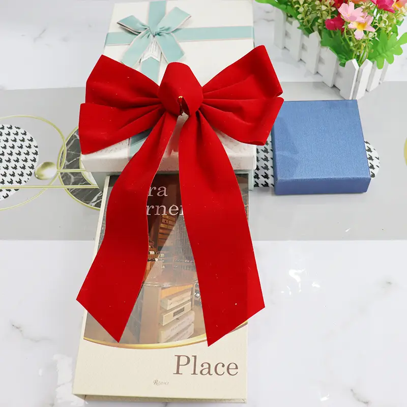 Red Cross-Border Christmas Bow Decor — feature 11
