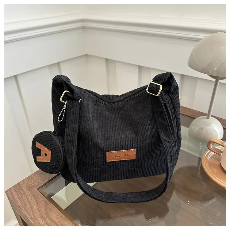 Black Korean Style Shoulder Messenger Bag 2024 — feature 26