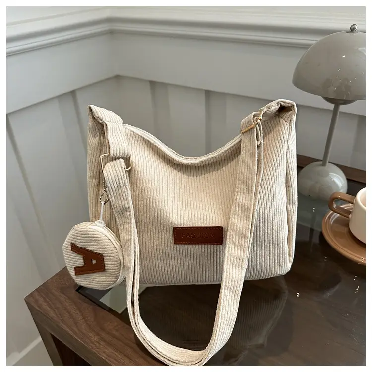 Black Korean Style Shoulder Messenger Bag 2024 — feature 30
