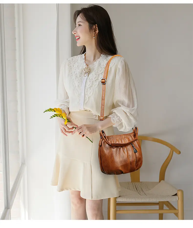 Women's Brown Pleated Shoulder Bag 2023 — feature 18