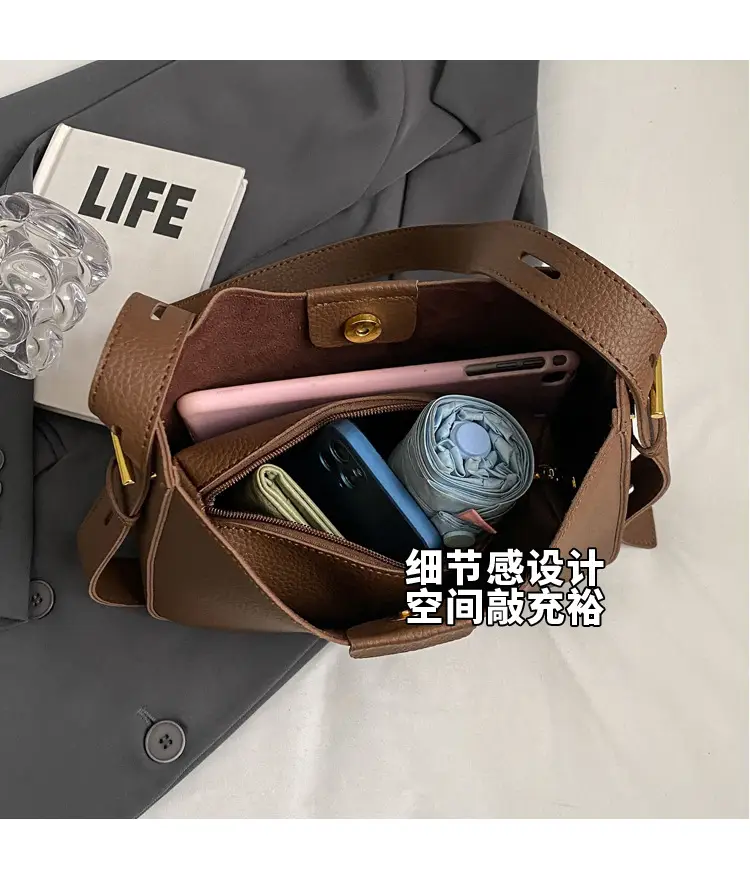 Women's Brown Leather Shoulder Bag with Long Handle — feature 8