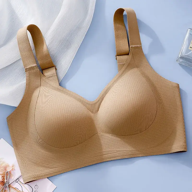 Non-Magnetic Seamless Pull-Up Bra for Women - Image 4