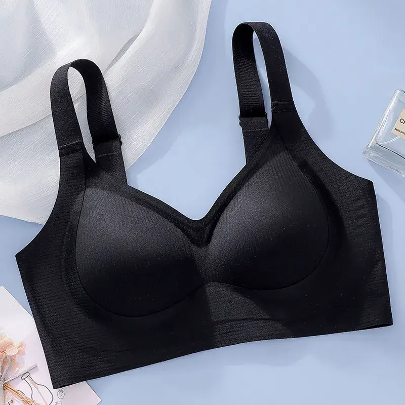 Non-Magnetic Seamless Pull-Up Bra for Women - Image 5