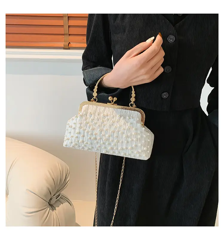Women's Polka Dot Pearl Chain Shoulder Bag 2024 — feature 15